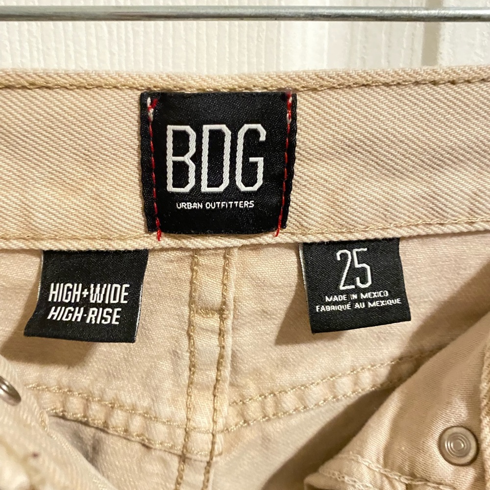 Nice Jeans - image 1